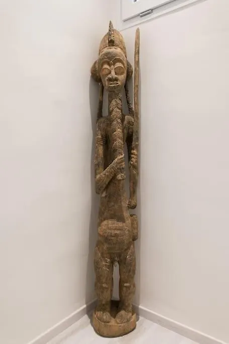 Keys Of Italy - Albero 2 - Mudivamasai Tot - Nearby Train Station Apartment Florence Italy