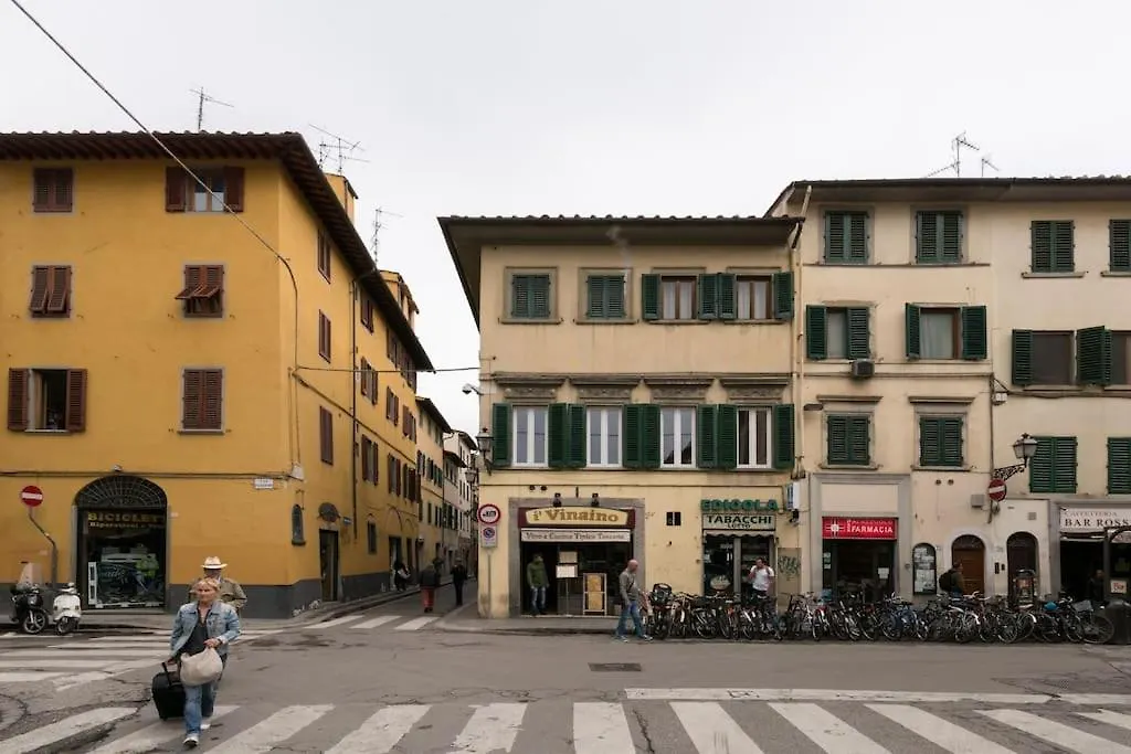 Keys Of Italy - Albero 2 - Mudivamasai Tot - Nearby Train Station Apartment Florence
