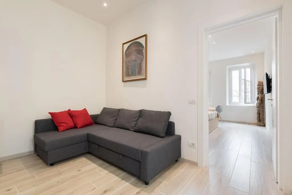 Keys Of Italy - Albero 2 - Mudivamasai Tot - Nearby Train Station Apartment Florence